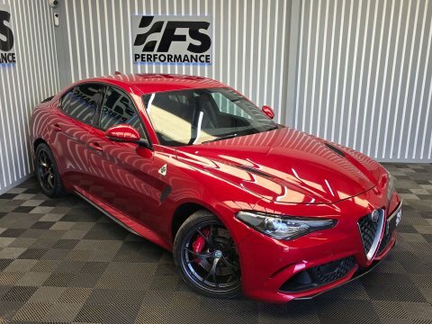 Alfa Romeo Giulia 2018 2.9 V6 Bi-turbo Quadrifoglio Saloon Petro Red #40