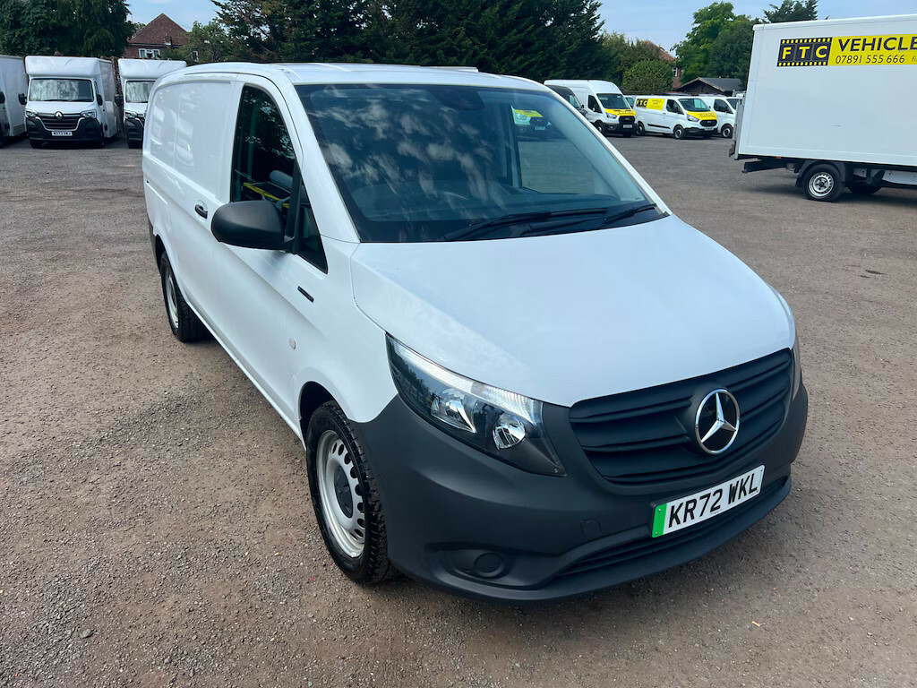 Mercedes-Benz eVito 85Kw 66Kwh Progressive Van White #16