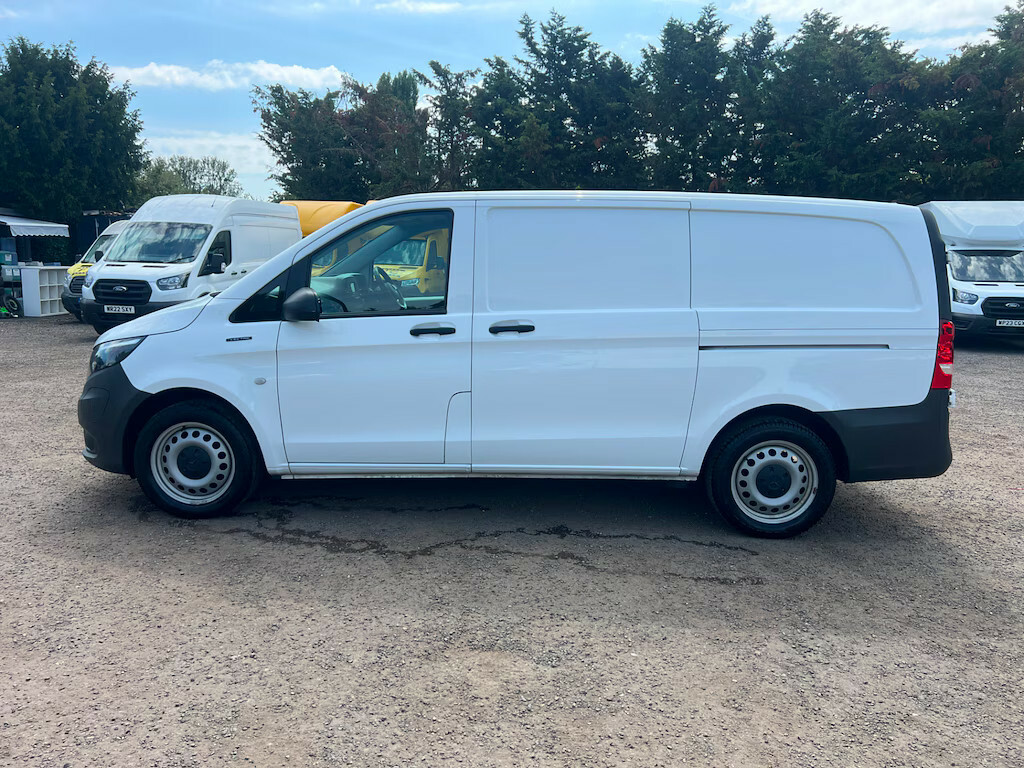 Mercedes-Benz eVito 85Kw 66Kwh Progressive Van Panel Van White #2