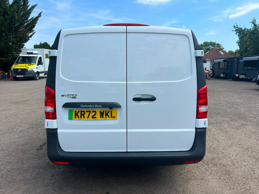Mercedes-Benz eVito 85Kw 66Kwh Progressive Van White #13