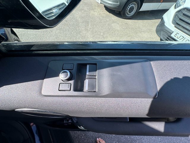 Land Rover Discovery 2.0 Sd4 S Lcv 4Wd Euro 6 Ss Grey #15