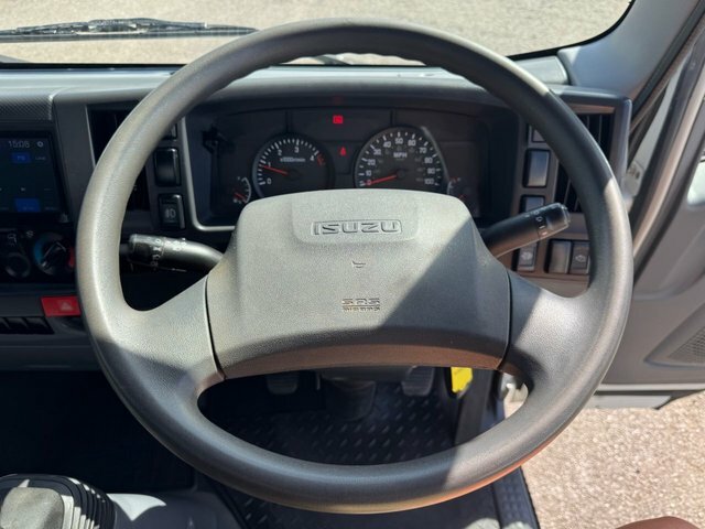 Isuzu 1.9 Td Blade Double Cab Pickup 4Wd Black #7