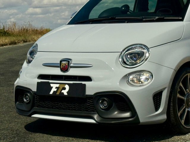 Abarth 595 1.4 T-jet F595 Pista Euro 6 Yellow #13