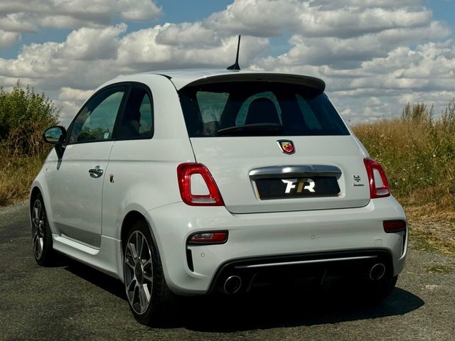 Abarth 595 1.4 T-jet F595 Pista Euro 6 Yellow #16