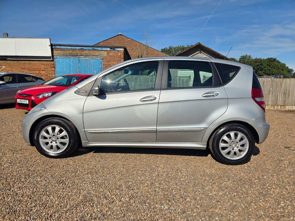 Mercedes-Benz A Class 1.5 A150 Elegance Se Cvt Silver #5