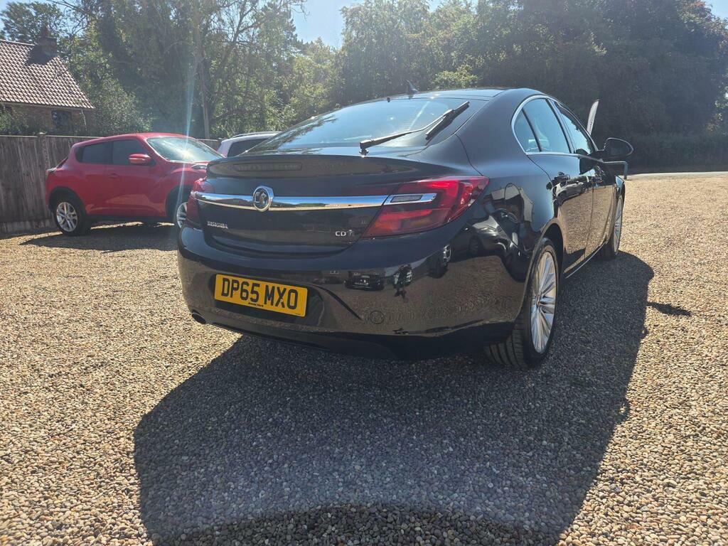Vauxhall Insignia 2.0 Cdti Ecoflex Tech Line Hatchback Black #4