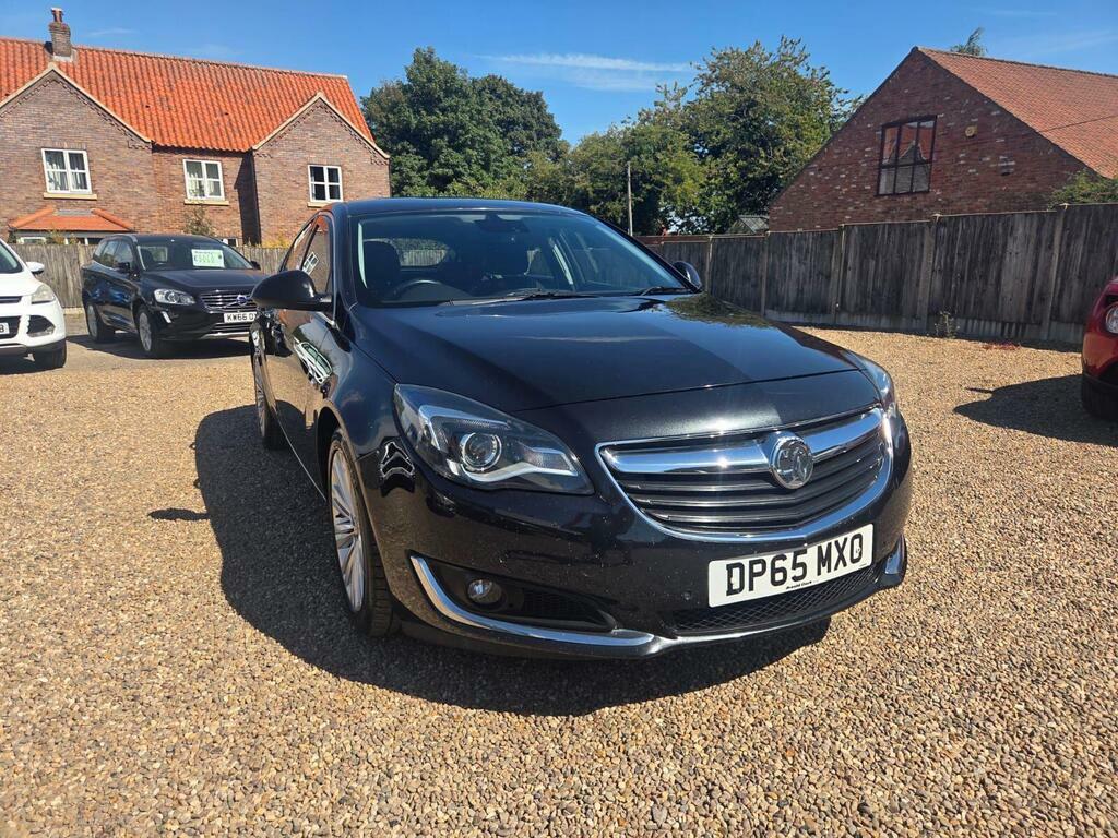 Vauxhall Insignia 2.0 Cdti Ecoflex Tech Line Hatchback Black
