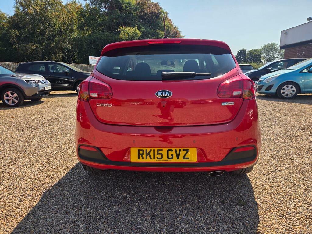 Kia Ceed 1.6 Crdi Ecodynamics 3 Hatchback Red #6