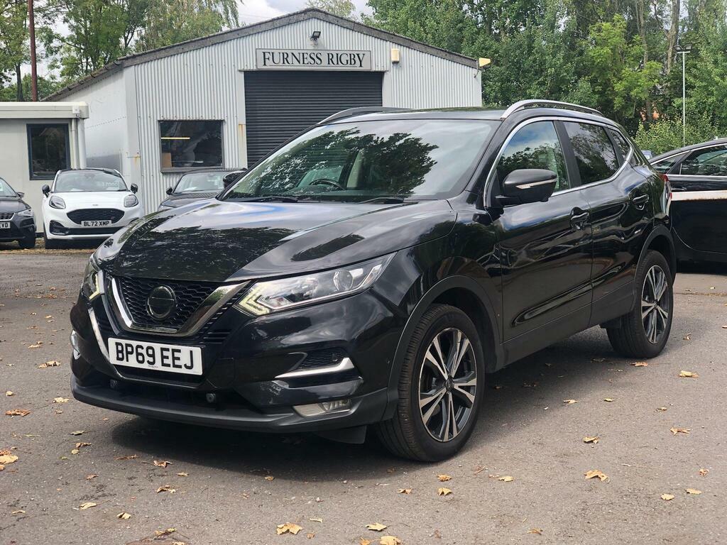 Nissan Qashqai 1.3 Dig-t N-connecta Euro 6 S S Black #2