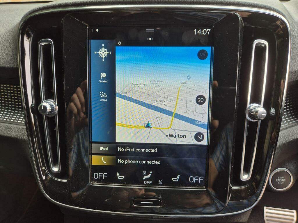 Volvo XC40 1.5 T3 Momentum Suv Euro 6 Ss Black #40