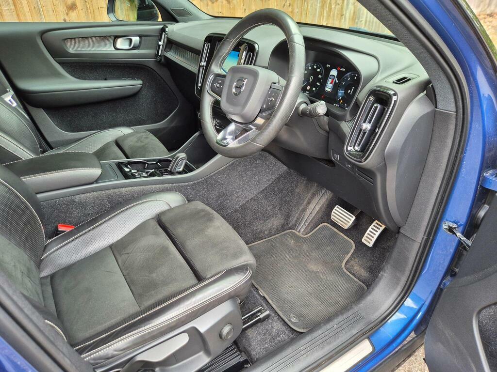 Volvo XC40 1.5 T3 Momentum Suv Euro 6 Ss Black #22