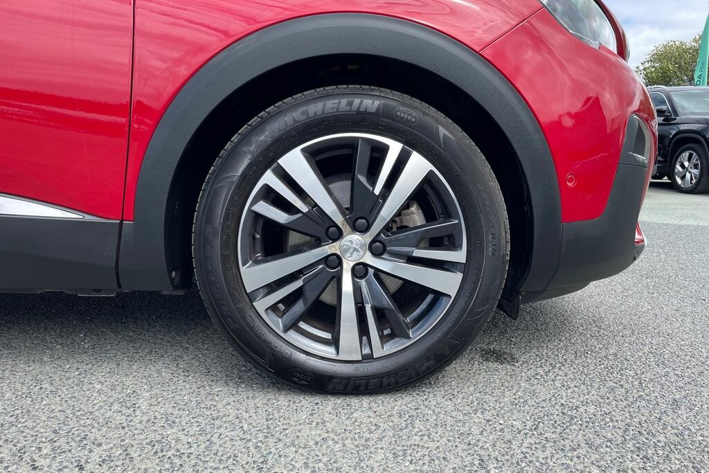 Peugeot 3008 1.6 Bluehdi 120 Allure Red #5