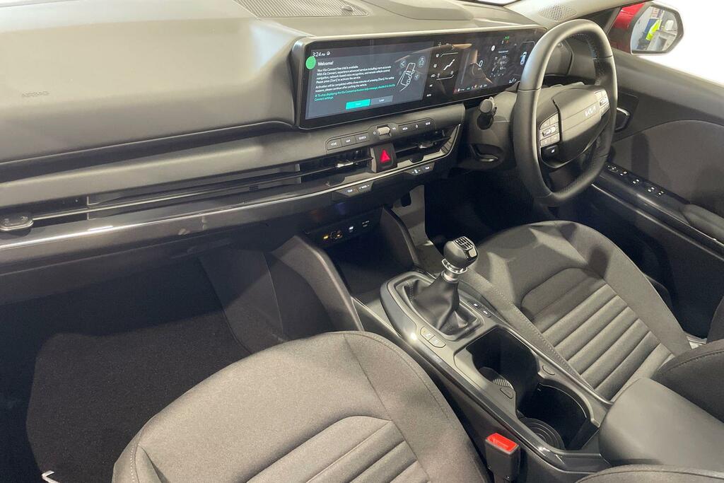Kia K4 1.0T-gdi 115 48V Pure Red #2