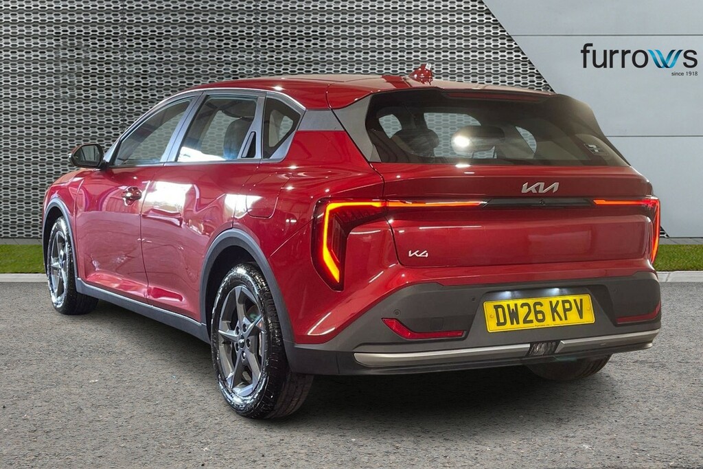 Kia K4 1.0T-gdi 115 48V Pure Red #3