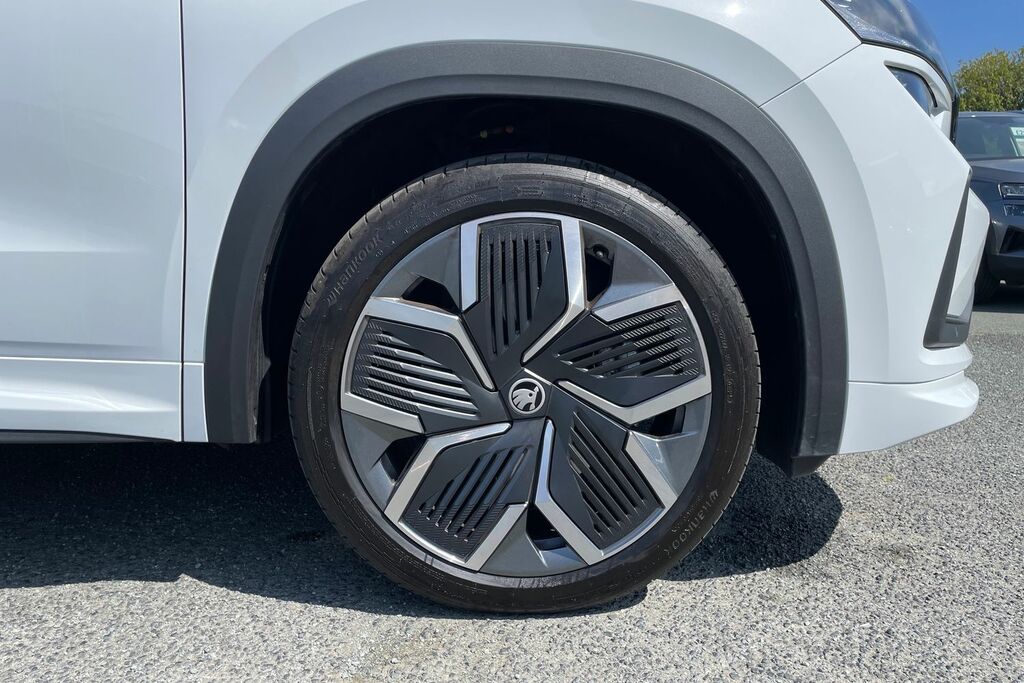 Skoda Kodiaq 1.5 Tsi Iv 204 Sportline Dsg DN26VJY White #5
