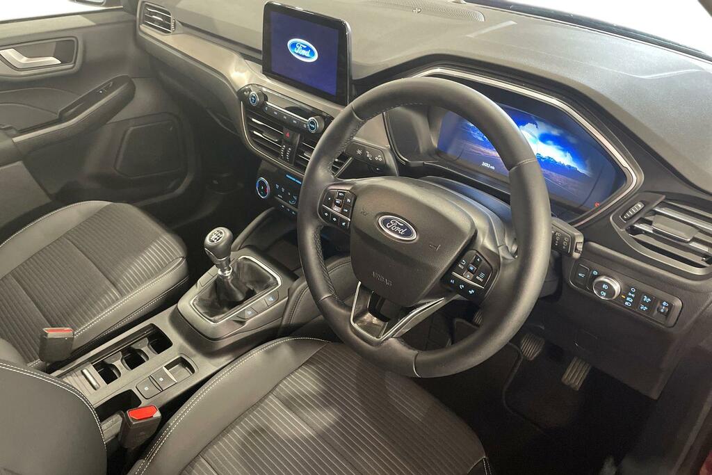 Ford Kuga 1.5 Ecoboost 150 Titanium Edition Red #6