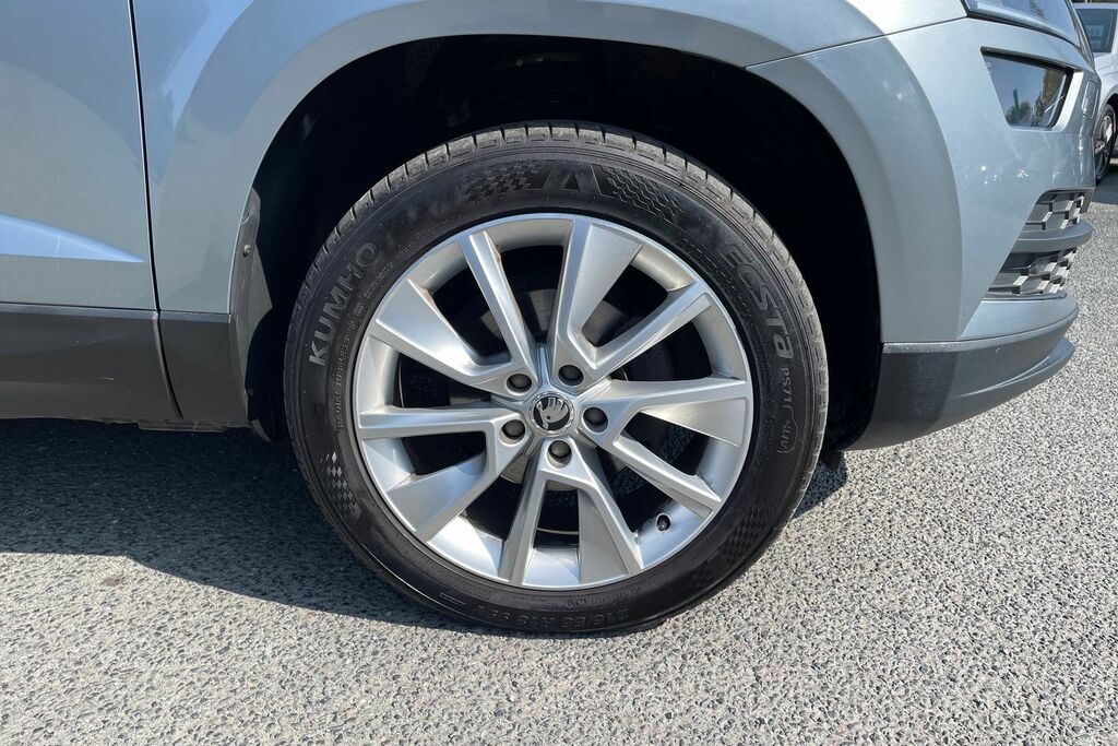 Skoda Karoq 1.5 Tsi Se L Dsg Grey #5