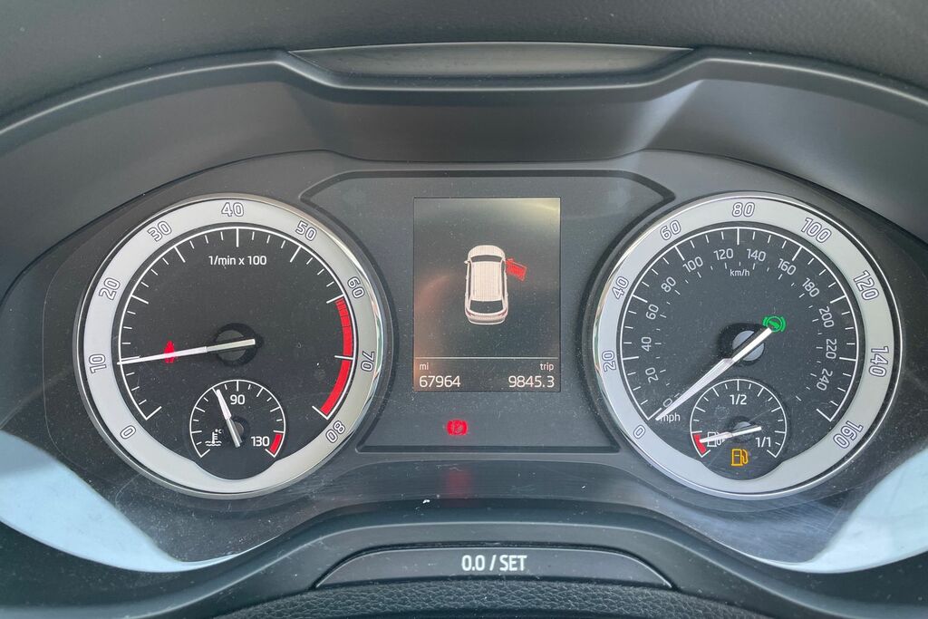 Skoda Karoq Skoda Estate 1.0 Tsi Se L Dsg White #16