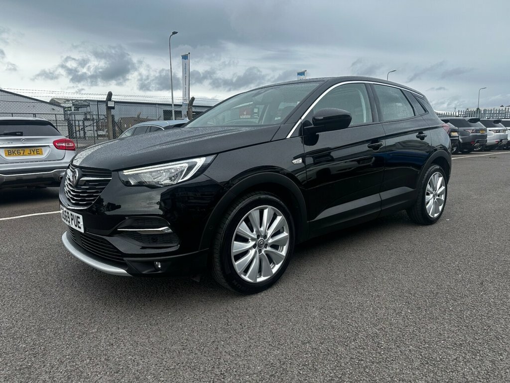 Vauxhall Grandland X 1.2L Elite Nav Black #2