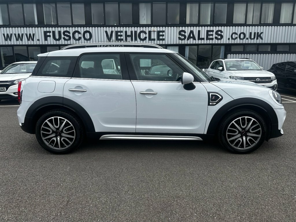 Mini Countryman 2L Cooper S Sport White #2