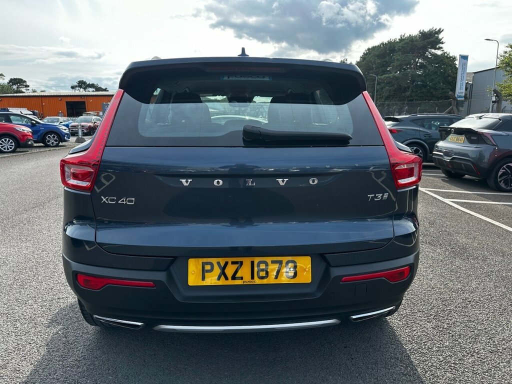 Volvo XC40 1.5L Inscription Pro Blue #6