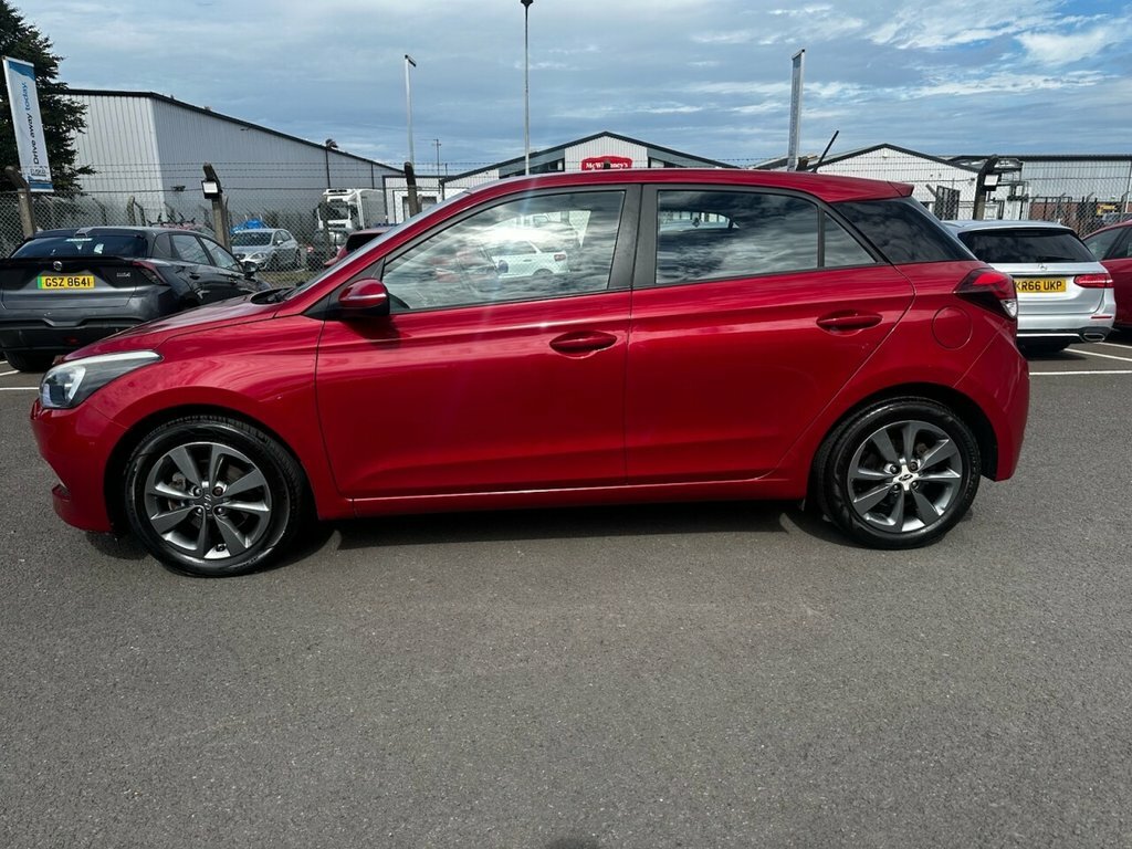 Hyundai I20 1L Turbo Edition Red #4