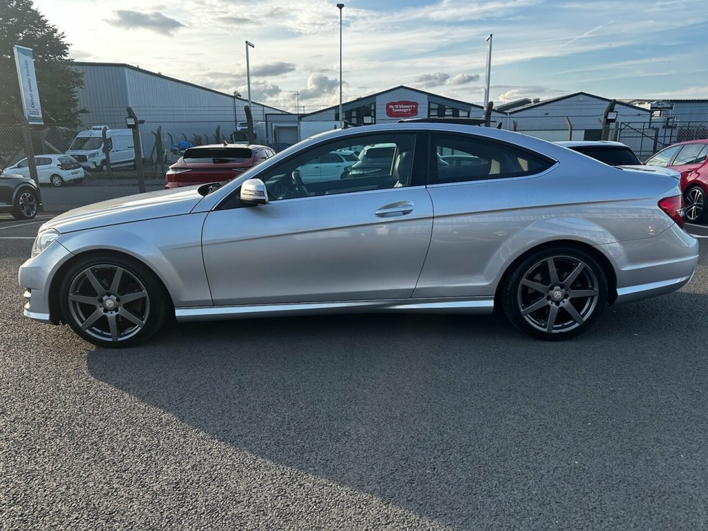 Mercedes-Benz C Class 2.1L Amg Sport Edition Silver #4