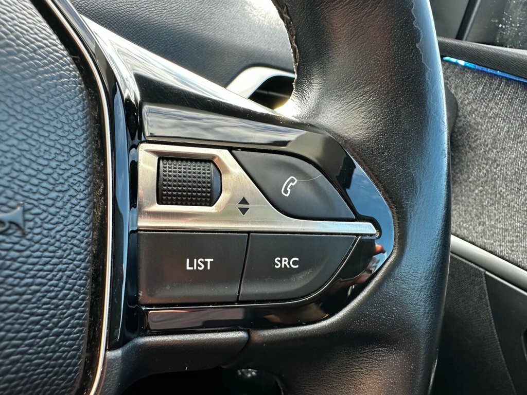 Peugeot 5008 1.6 Bluehdi 120 Allure Eat6 Gold #25
