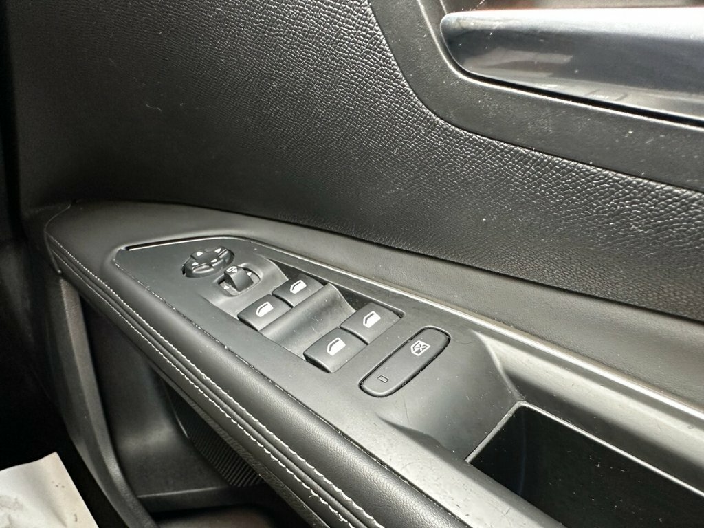 Peugeot 5008 1.6 Bluehdi 120 Allure Eat6 Gold #26