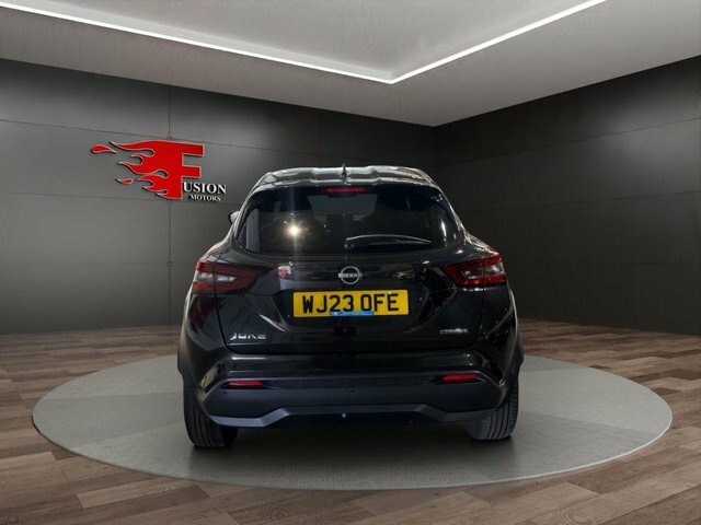 Nissan Juke 1.6 N-connecta Suv Hybrid Euro 6 Black #5