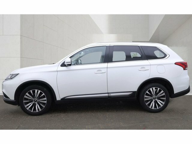 Mitsubishi Outlander 2.0 Mivec Exceed Suv Cvt 4Wd Euro 6 S White #6