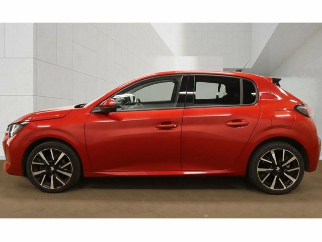 Peugeot 208 1.2 Puretech Allure Premium Hatchback M Red #5