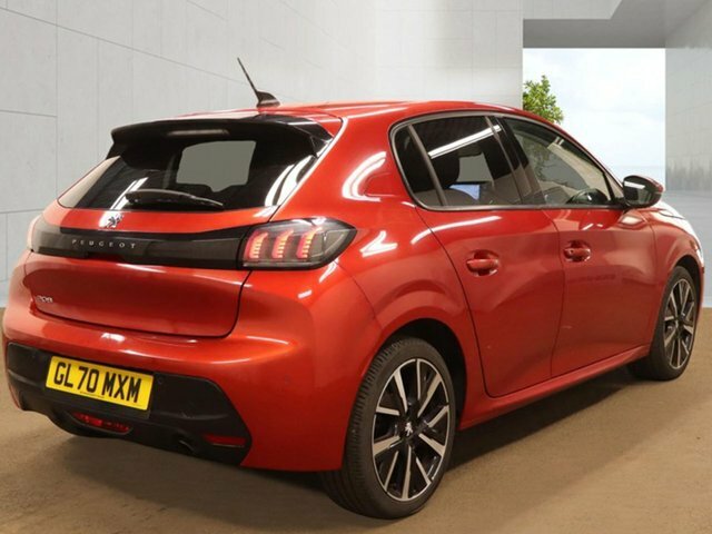 Peugeot 208 1.2 Puretech Allure Premium Hatchback M Red #3