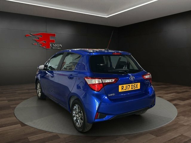 Toyota Yaris 1.5 Vvt-i Icon Hatchback Cvt Euro 6 11 Blue #4