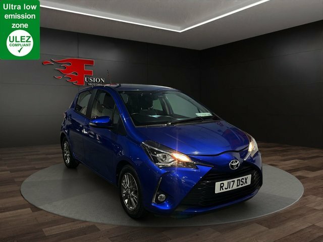 Toyota Yaris 1.5 Vvt-i Icon Hatchback Cvt Euro 6 11 Blue