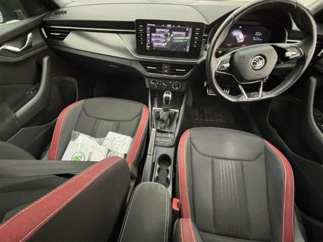 Skoda Kamiq 1.5 Tsi Act Monte Carlo Suv Dsg Euro 6 Black #5