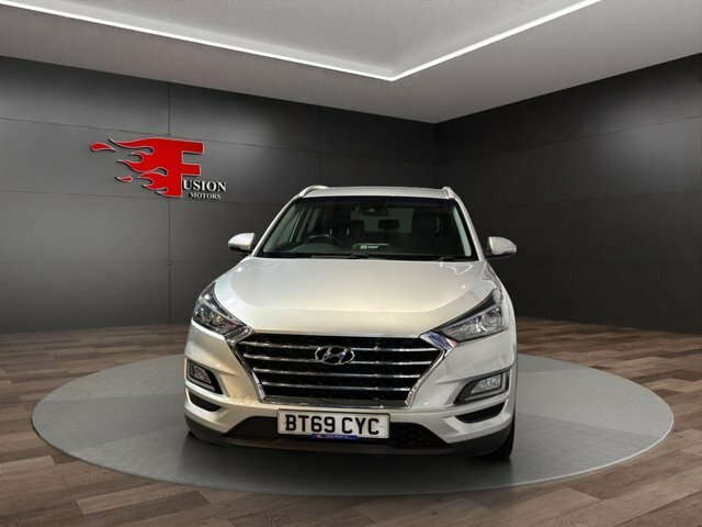 Hyundai Tucson 1.6 Gdi Se Nav Suv Euro 6 S S Silver #2
