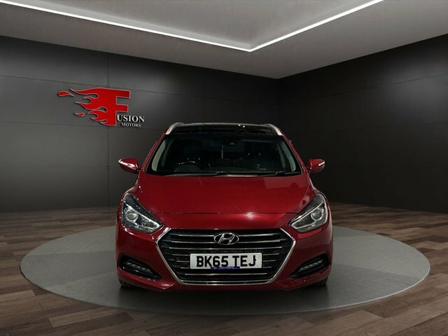 Hyundai I40 1.7 Crdi Blue Drive Premium Tourer Dct Red #2