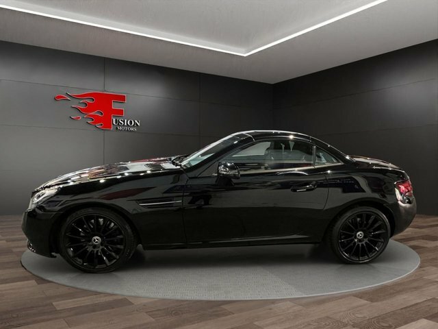 Mercedes-Benz SLC 1.6 Slc180 Gpf Amg Line Convertible G-t Black #4