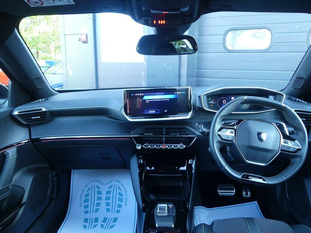 Peugeot 2008 1.2 Gt E-dsc6 Euro 6 S S Grey #4