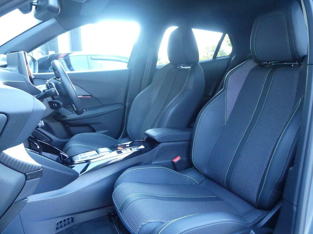 Peugeot 2008 1.2 Gt E-dsc6 Euro 6 S S Grey #5