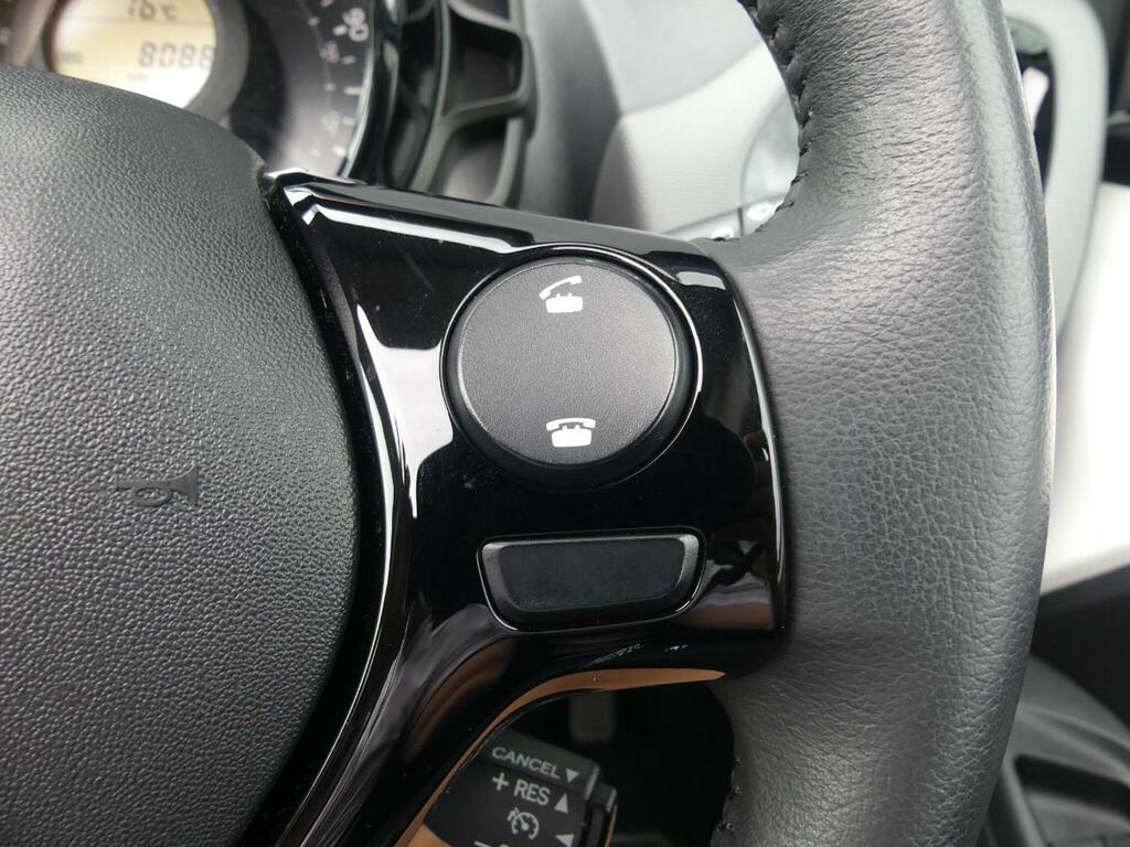 Peugeot 108 1.0 Collection Hatchback Euro 6 Black #21