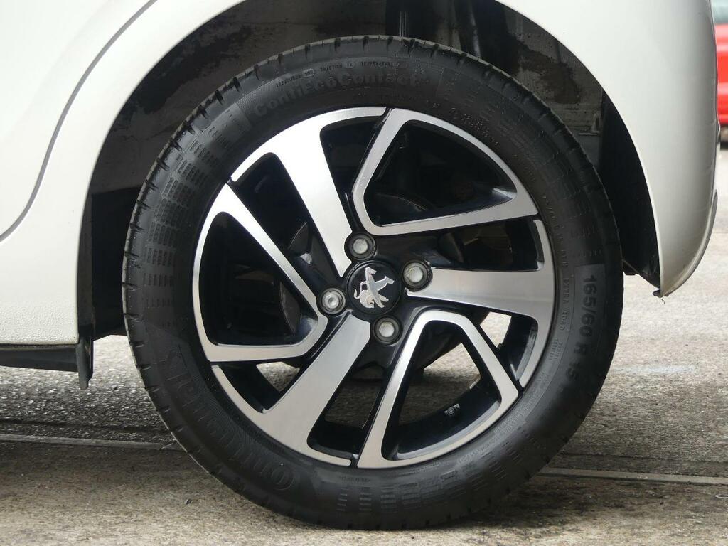 Peugeot 108 1.0 Collection Hatchback Euro 6 Black #7