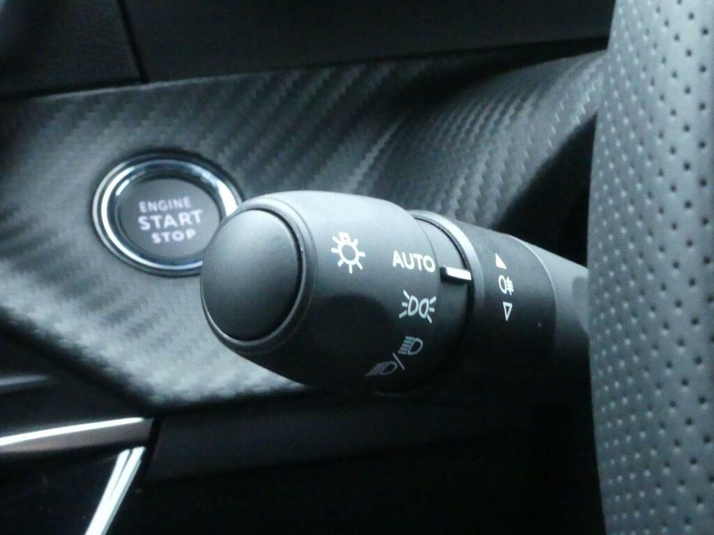 Peugeot e-208 51Kwh Gt 7.4Kw Charger Blue #8