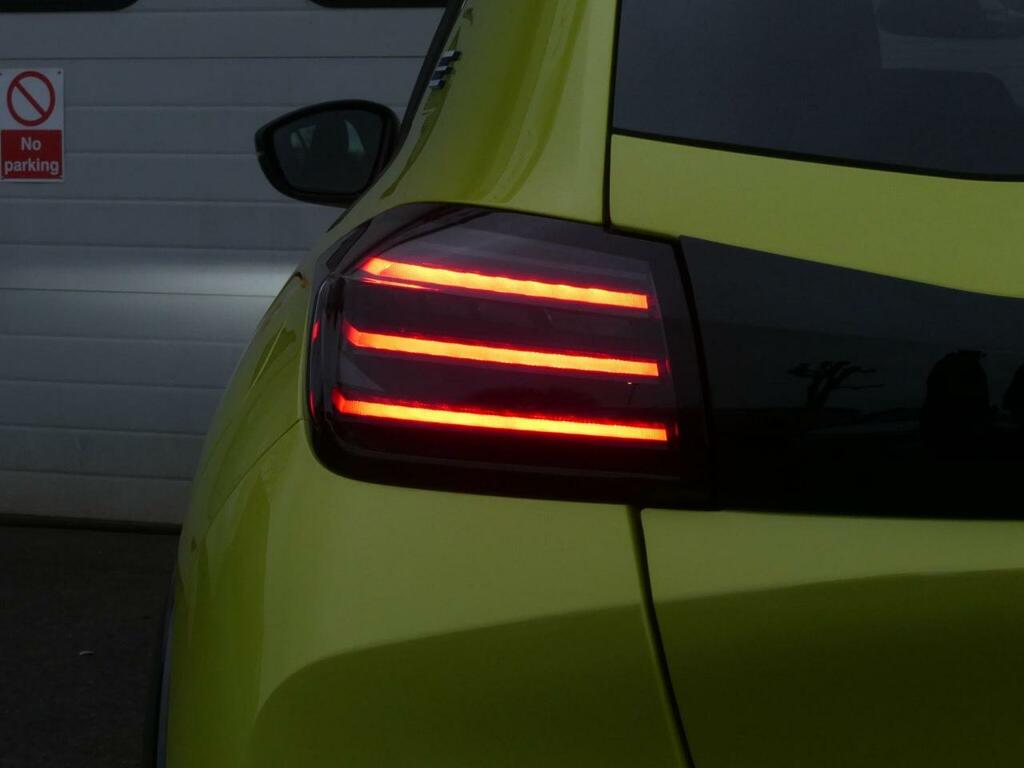 Peugeot e-208 51Kwh Gt 7.4Kw Charger Blue #20