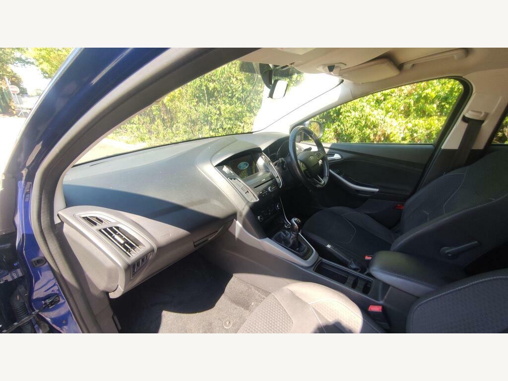 Ford Focus 1.5 Tdci Zetec Edition Euro 6 Ss  #9