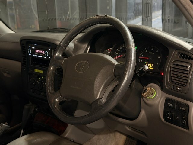 Toyota Land Cruiser Diesel Blue #5