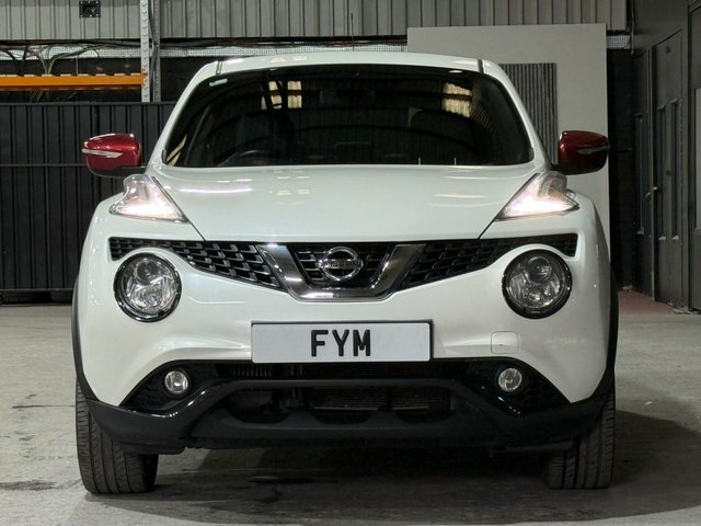 Nissan Juke Dig-t Envy Suv White #5