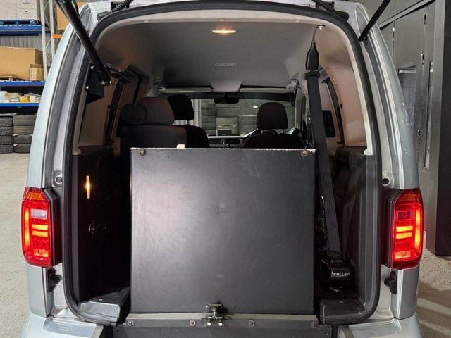 Volkswagen Caddy Life 1.6 Tdi Cr Dsg Euro 5 Purple #7