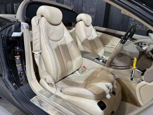 Mercedes-Benz SL Class 5.5 Sl500 7G-tronic Black #72